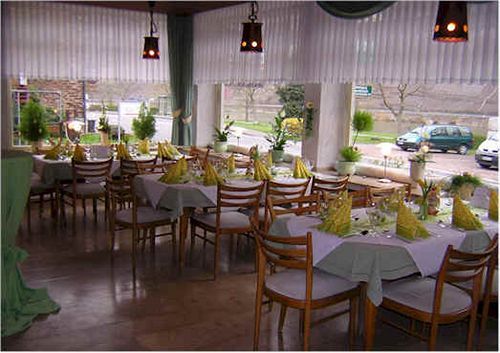 Hotel Zur Winzergenossenschaft Эрнст Экстерьер фото